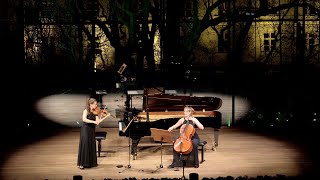 Ania & Sophie Druml: Reinhold Glière (1875-1956) Huit Morceaux pour Violon et Violoncelle, opus 39