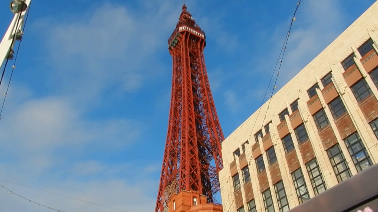 Amazing Video! LOL! Sunny Blackpool pub tour past Blackpool Tower. Would you do this?