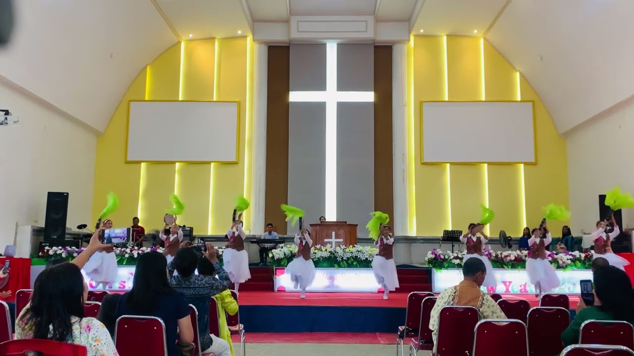 TAMBOURINE DANCE (Opening Pentakosta)