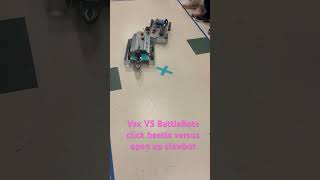 Vex V5 BattleBots click beetle versus open up clawbot