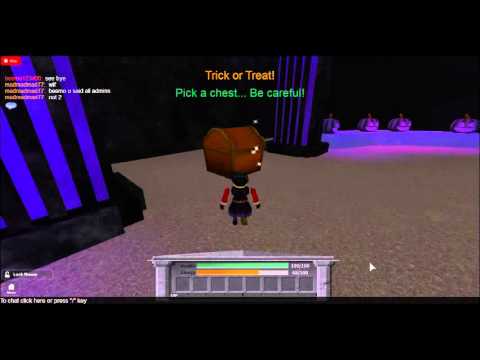 Roblox Halloween Event How To Win The Treasure Chest Chance Youtube - bloxhilda witching hour 2013 roblox