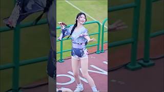 貝佳頤大樂區之我是老大 #Rakuten 樂天女孩 20260426