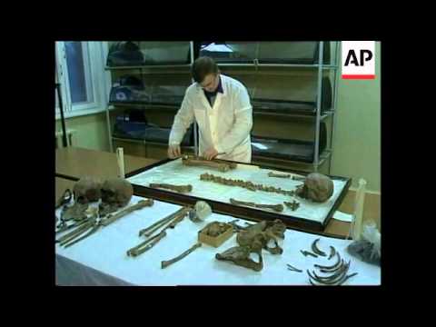 RUSSIA: YEKATERINBERG: INVESTIGATION INTO EXECUTION OF RUSSIAN TSARS