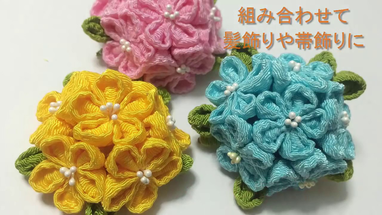 コサージュやアクセサリーに 布 フェルトで簡単 お花の作り方 キナリノ