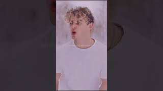 Rap De Nosh No Clipe All Around The World