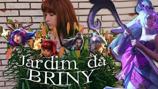 COMO JOGAR LOL COM SUAS AMIGAS - Jardim da Briny #1