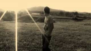 Bahri̇ Hacioğlu - Toprağa Düşen Gözyaşi 