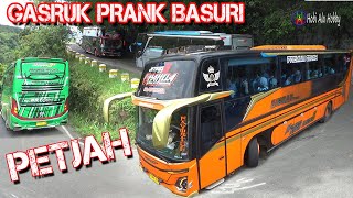 Download lagu PETJAH GASRUK BAMPER PRANK BASURI DI ENDIKAT BUS BUS ARTIS ARMADA BANTUAN ARUS BALIK MUDIK 2025