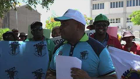 Keetmanshoop Municipality workers demonstrate against council's treatment to some employees - nbc