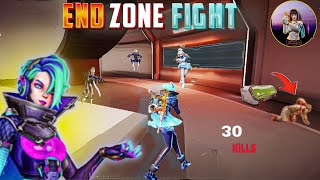 1v4 Clutch in Farlight 84 😱  Solo Player Dominating Full Squad 
