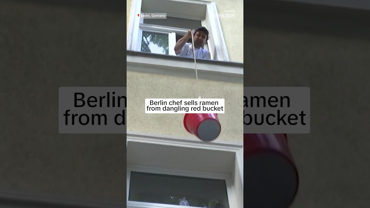 Berlin chef sells ramen from dangling red bucket