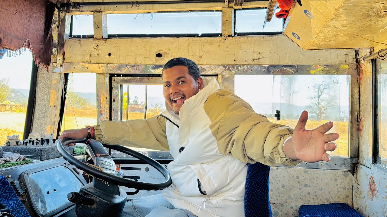 Socha ni tha bus chala paunga 😱