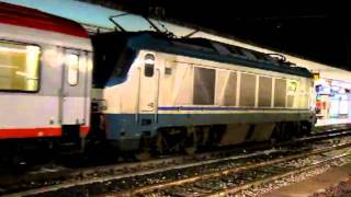 Euronight 234 Allegro Tosca Roma - Wien hauled by FS E402A at Bologna Centrale