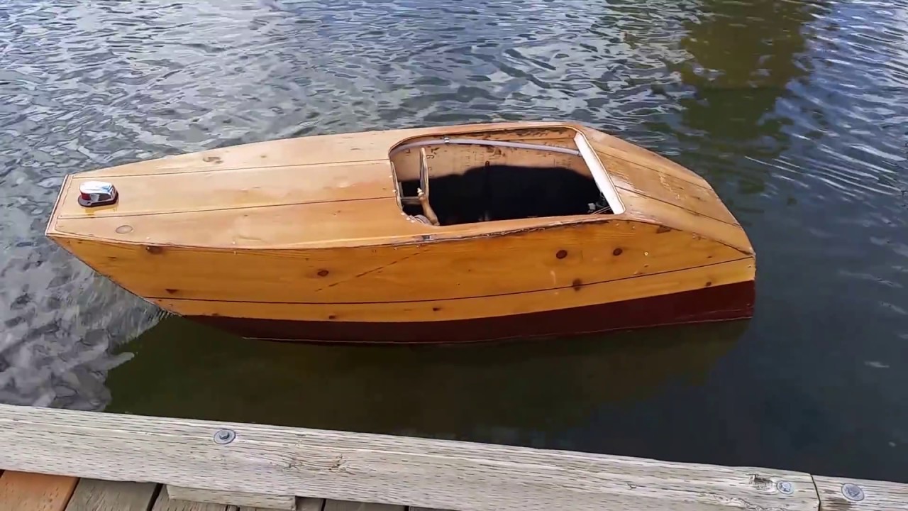 Plywood boat small electric inboard - YouTube