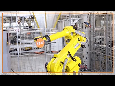 How to install an igus twisterchain on a six-axis robot