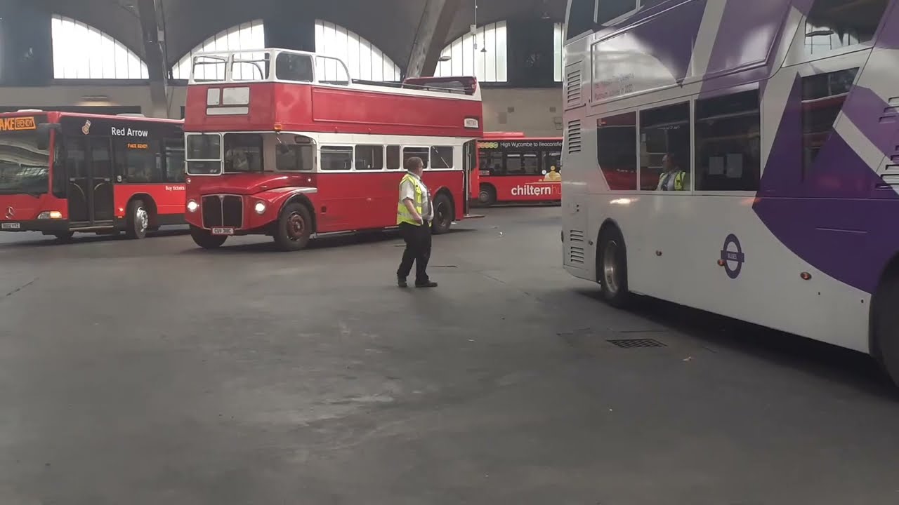 Stockwell 70th Anniversary - Buses Moving & Reserving - Around at Stockwell Bus Garage - 11/06/2022