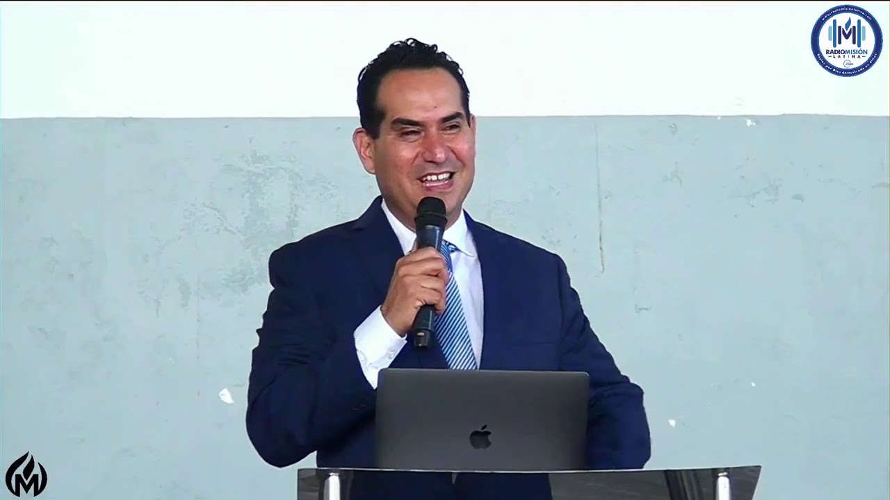 Estrategia Espiritual, Obispo: Elías Páez