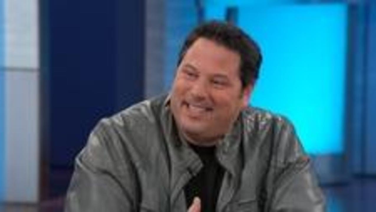 Framed On Facebook; Mom Injects Son with Feces; Rat in a DRESS; Hollywood Hope or Hype; Heroes & …