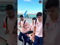 Le champion voyage vers Vitoria avec le sourire ✈️