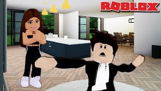 I TRAPPED HIM IN MY SCARY BASEMENT PRANK | Bloxburg | Roblox