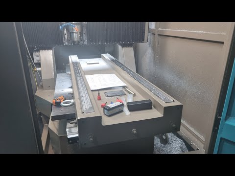 Фрезерный металлообрабатывающий станок EpoxyMill из полимербетонной станиной EM860 X/Y/Z - 800/600/250 мм, видео 2