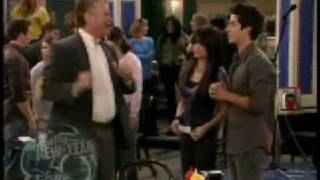 Selena Gomez-Make it happen [Song From New Wizards Of Waverly Place]