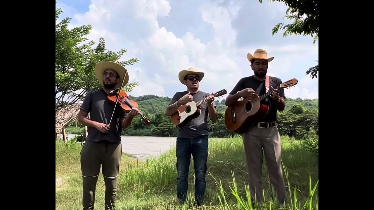 Trío “Los Descarados” - La Huazanga