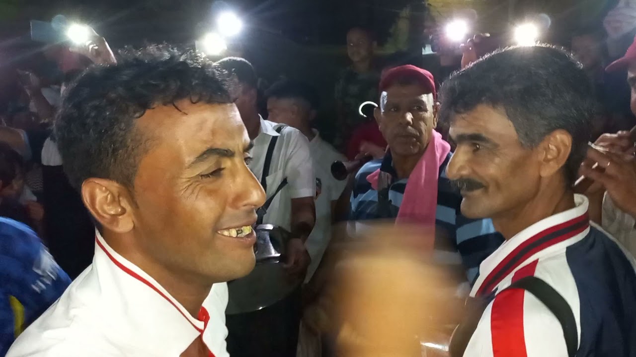 إليكم  لحضات الفرحة.. والفوز  بالدوري التاني 🏆  ⚽️👇 دوار عبيدات الحجرة ..جماعة الخنيشات 💙