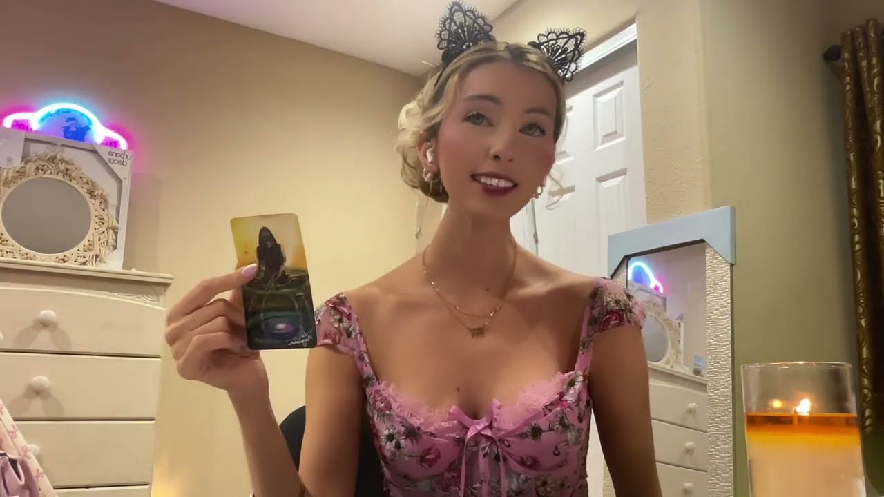 Эй, фокусник, ты привлёк это безумное сообщение, потому что, вероятно, ты тоже это наколдовал, ло...