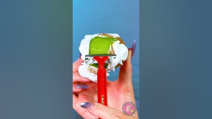 Genius Way To Peel Kiwi Hair! 🥝✨ #FoodHacks #LifeHacks #Creative