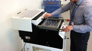 Vacuum forming for blister packaging