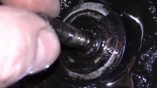 видео: Обломанная втулка клапанов.Ремонт без снятия ГБЦ. картинка: Обломанная втулка клапанов.Ремонт без снятия ГБЦ.