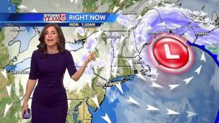 Video: Snow moves off coast, winds increase