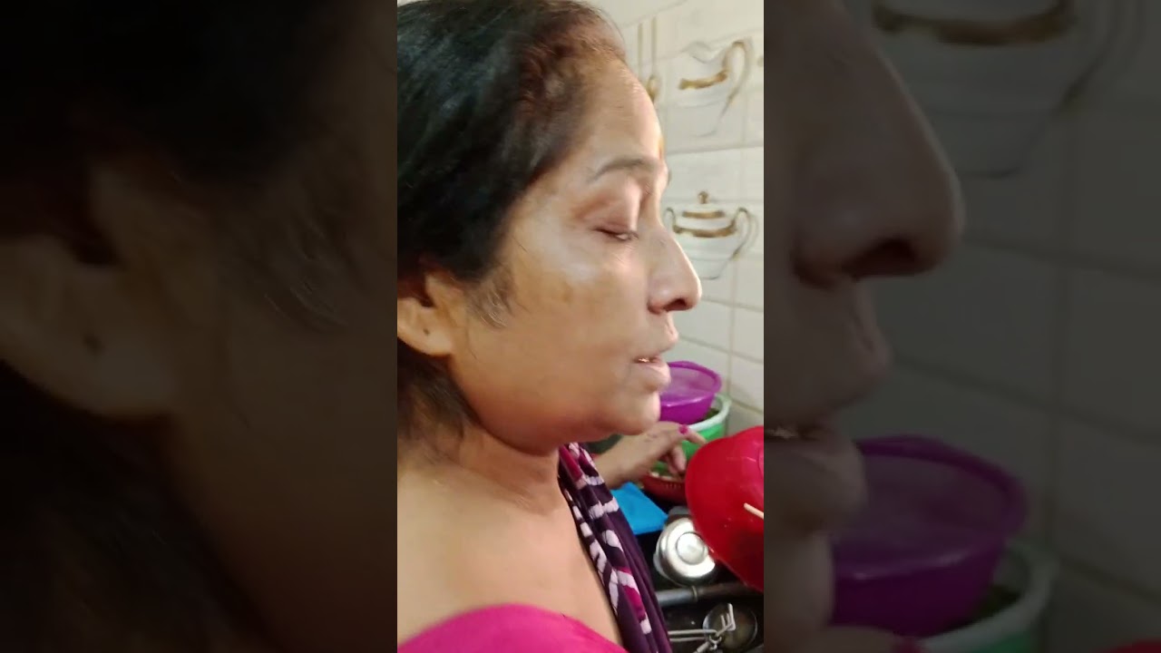 আজ সকালে আমার রান্না ঘরে আমি বানালাম আমার মেয়েদের পছন্দের মতন চাওমিন যেটা তারা স্কুলে নিয়ে যেত 😋