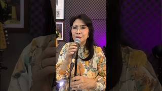 Rafika Duri  Tersiksa Lagi