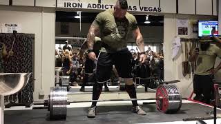 Jerry Pritchett pulling and easy 925lbs at the Iron Addicts deadlift party.