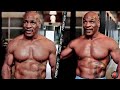 MIKE TYSON SHOWS OFF JACKED PHYSIQUE AHEAD OF ROY JONES JR FIGHT (TYSON LOOKS RIPPED!)