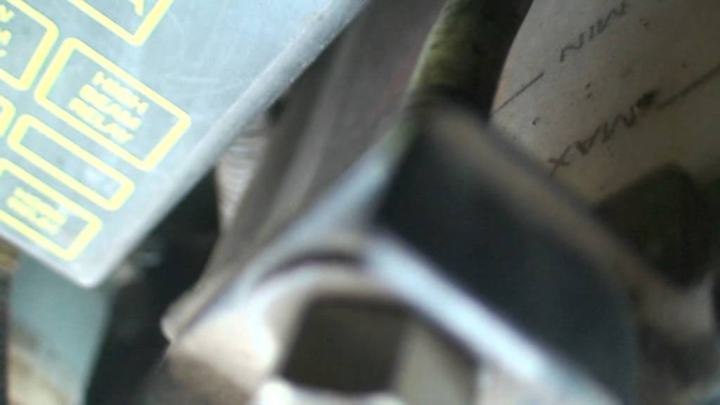 Xylo Abnornal Noise from Engine Bay YouTube