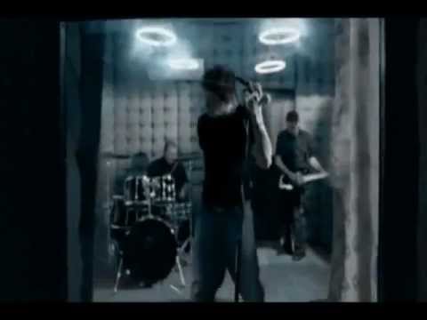 Ver video de Bring me to life  devuelveme la vida