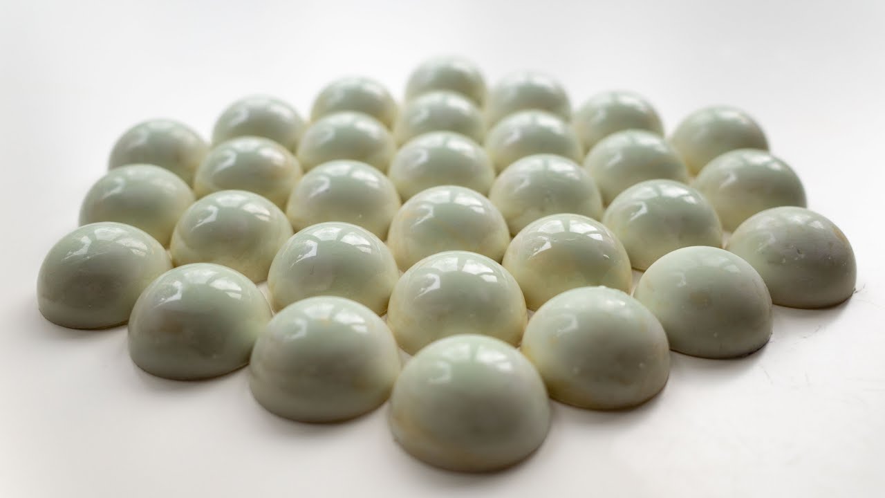 making white chocolate bonbons with blueberry ganache 🫐❄️ | + matcha latte break