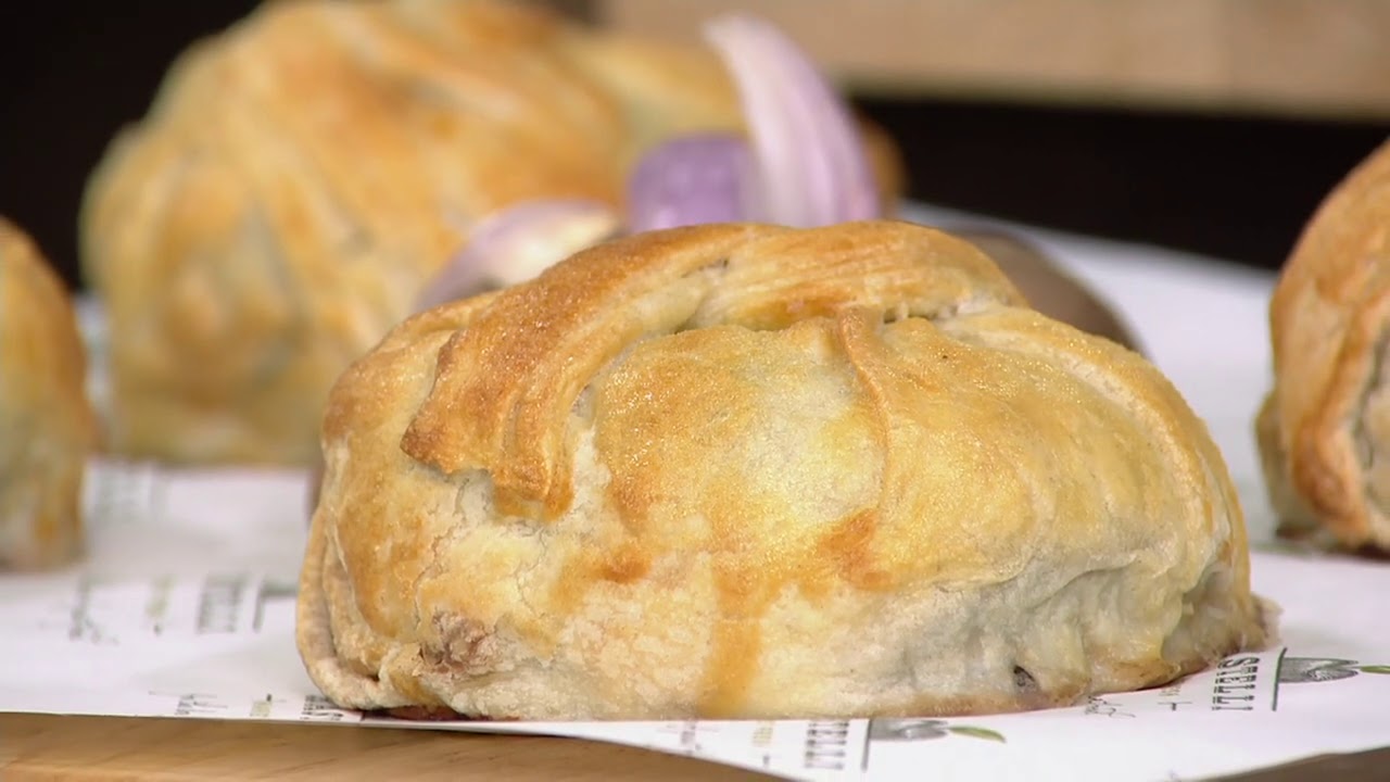 Rastelli (4) or (8) 9oz Filet Mignon Beef Wellingtons on QVC YouTube