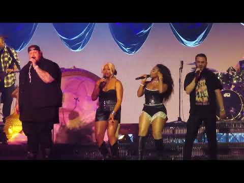 Halfway To Hell / Get By  - Jelly Roll, United Center, Chicago IL, 10-11-24