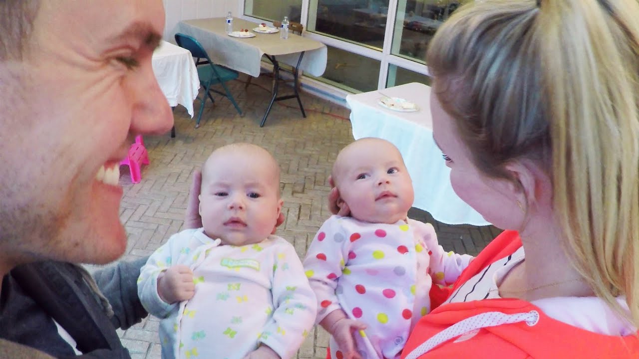 Ellie and Jared Meet the TWINS!