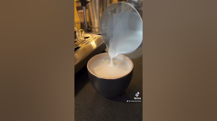 how to make a caramel macchiato at home🫶 #shorts #coffee #caramelmacchiato #aesthetic