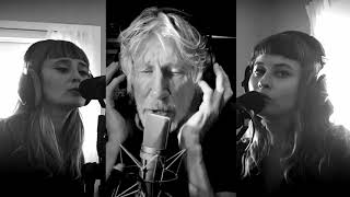 Video-Miniaturansicht von „Roger Waters - Two Suns In The Sunset“