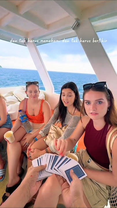 Pranking tourists on sea #BoatPrank #ComedyBoat #boattrip