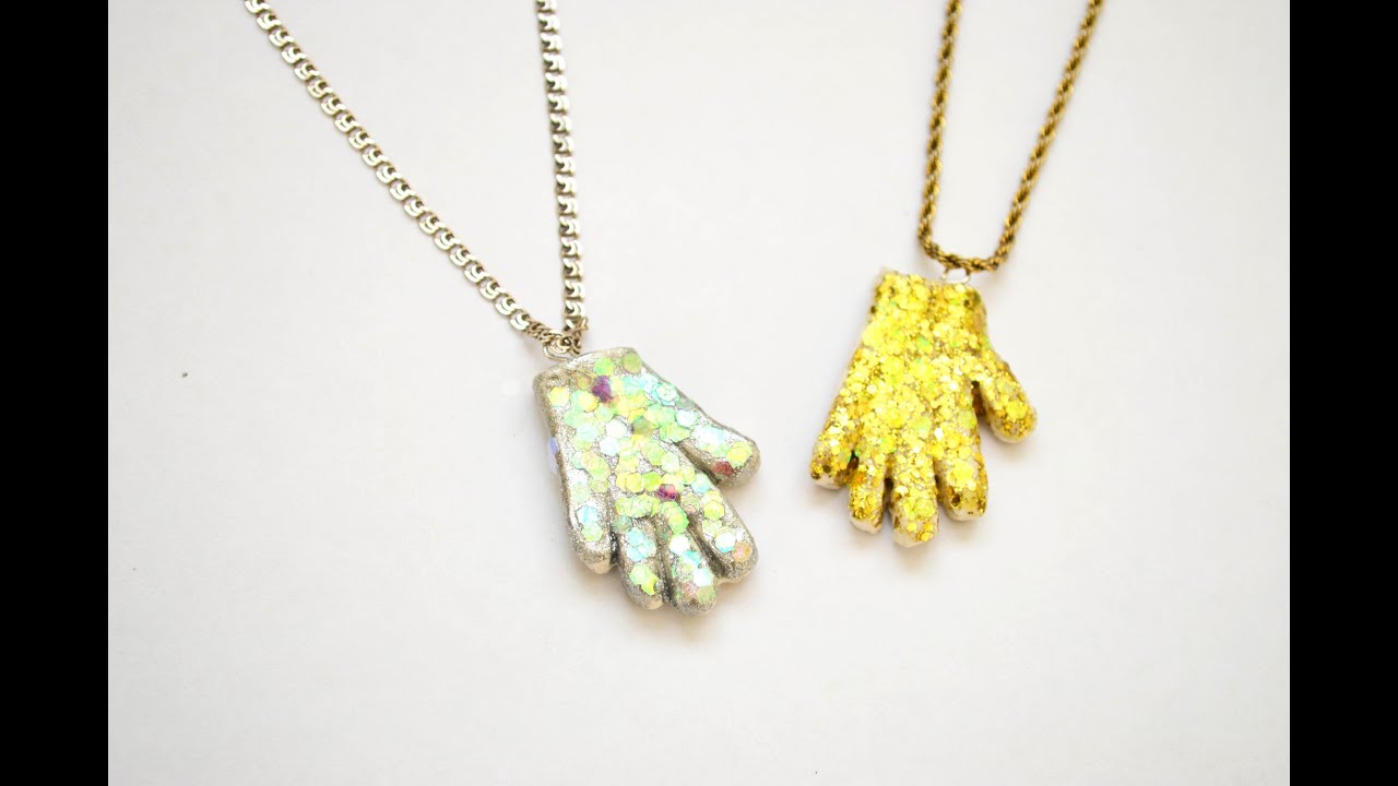 DIY Michael Jackson s Glove Necklace Collar Guante De Michael diy-michael-jackson-s-glove-necklace-collar-guante-de-michael
