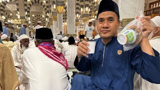 BUKA PUASA DI MASJID NABAWI MADINAH