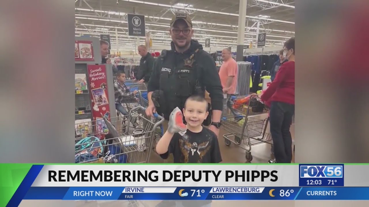 Russell County community pays respects to fallen deputy - YouTube