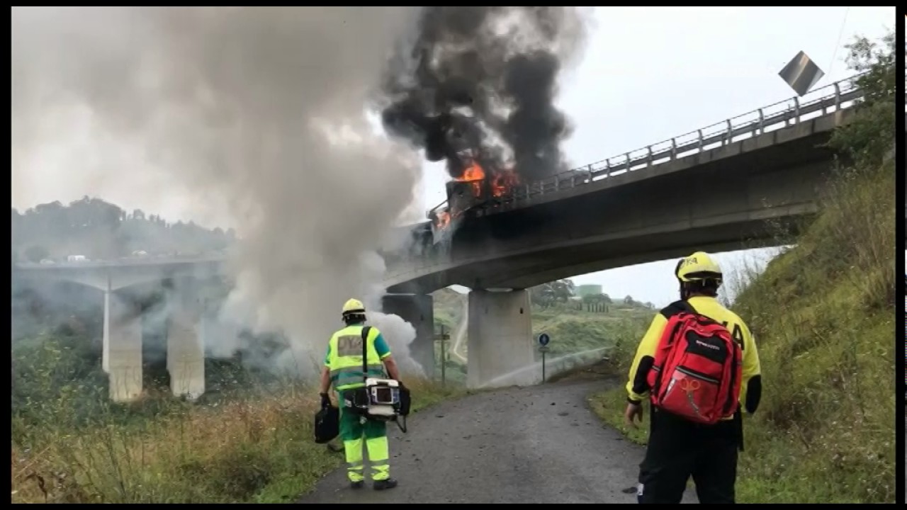 FALLECE el CONDUCTOR del CAMIÓN ACCIDENTADO en el VIADUCTO de ONTÓN, CANTABRIA